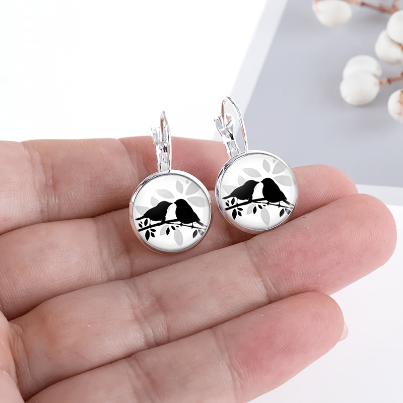 2pc Round Glass Inlaid Base Earrings Set